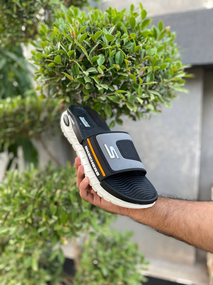 Skecher OG Slides