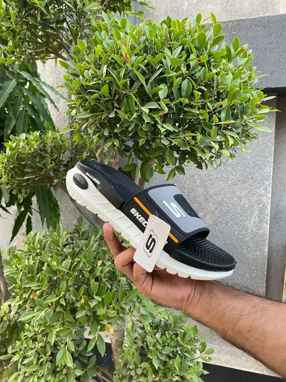 Skecher OG Slides - Eaze