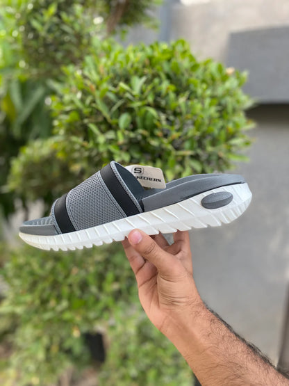 Skecher OG Slides