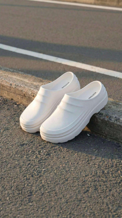 Anti-Slip Safety Clogs - Eaze