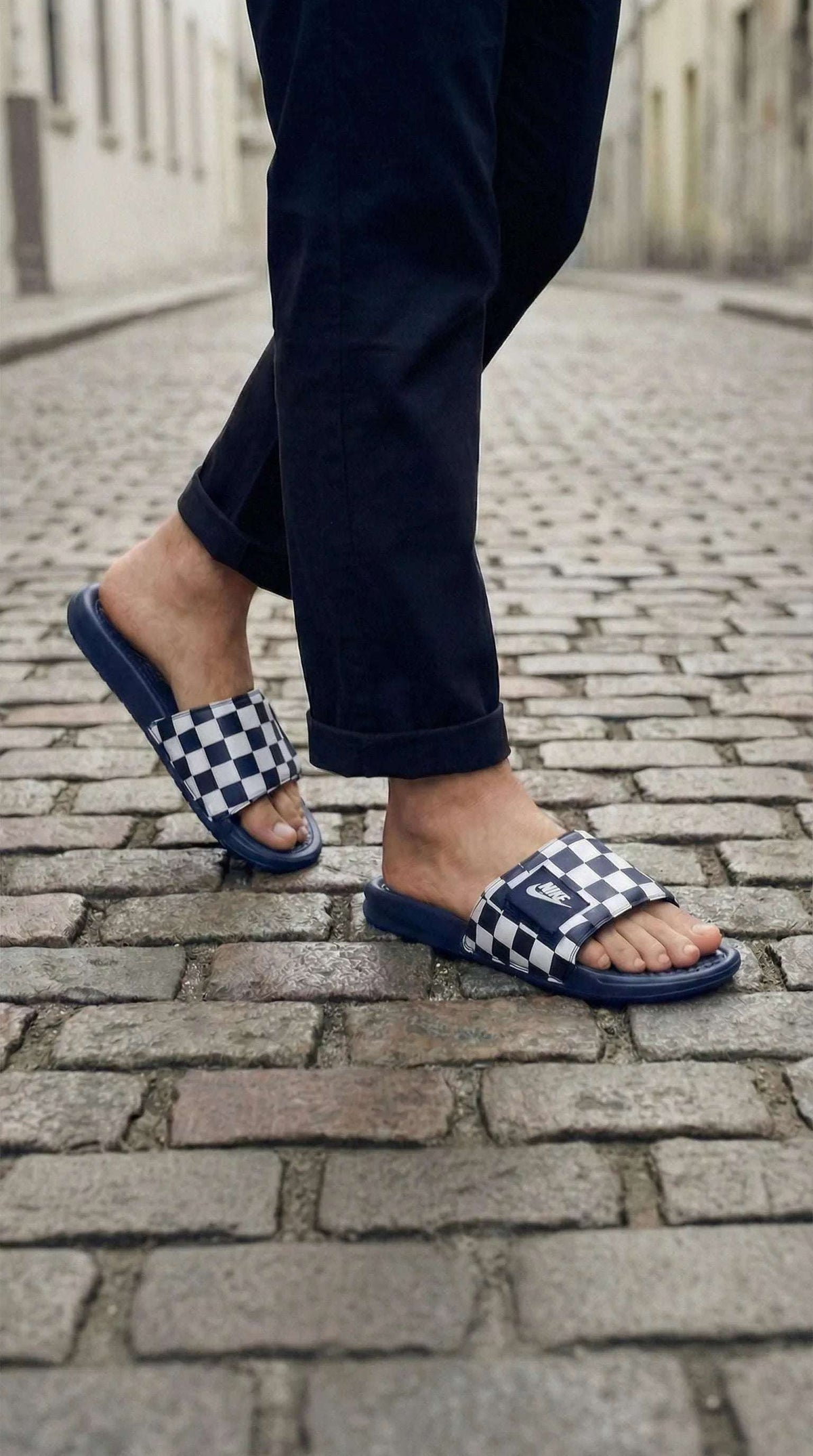 Nike Victoria Slides - Eaze