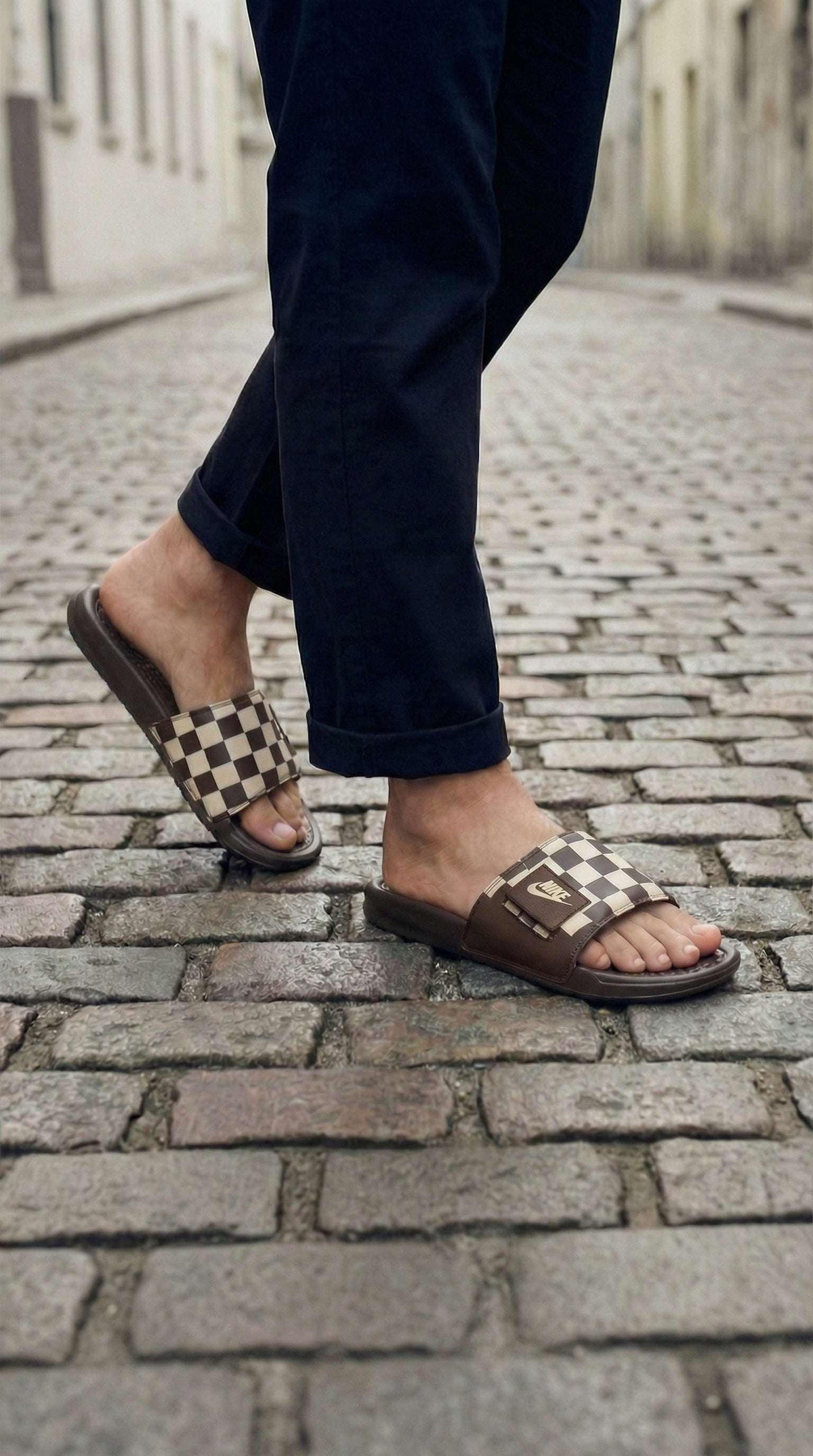 Nike Victoria Slides - Eaze