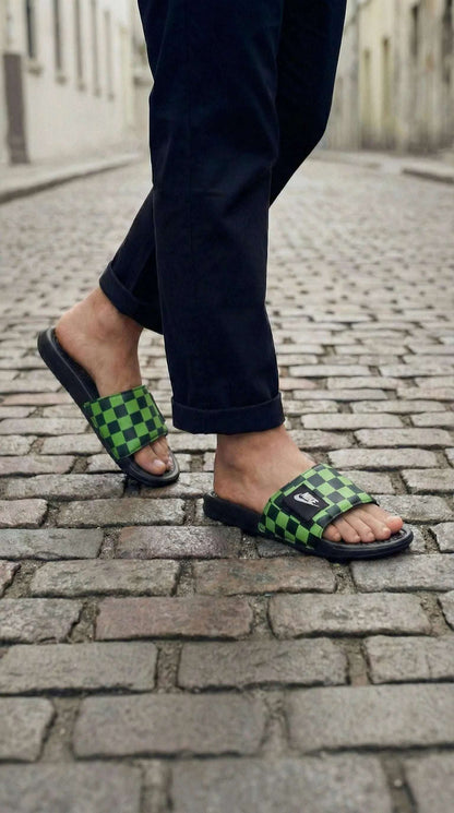 Nike Victoria Slides - Eaze
