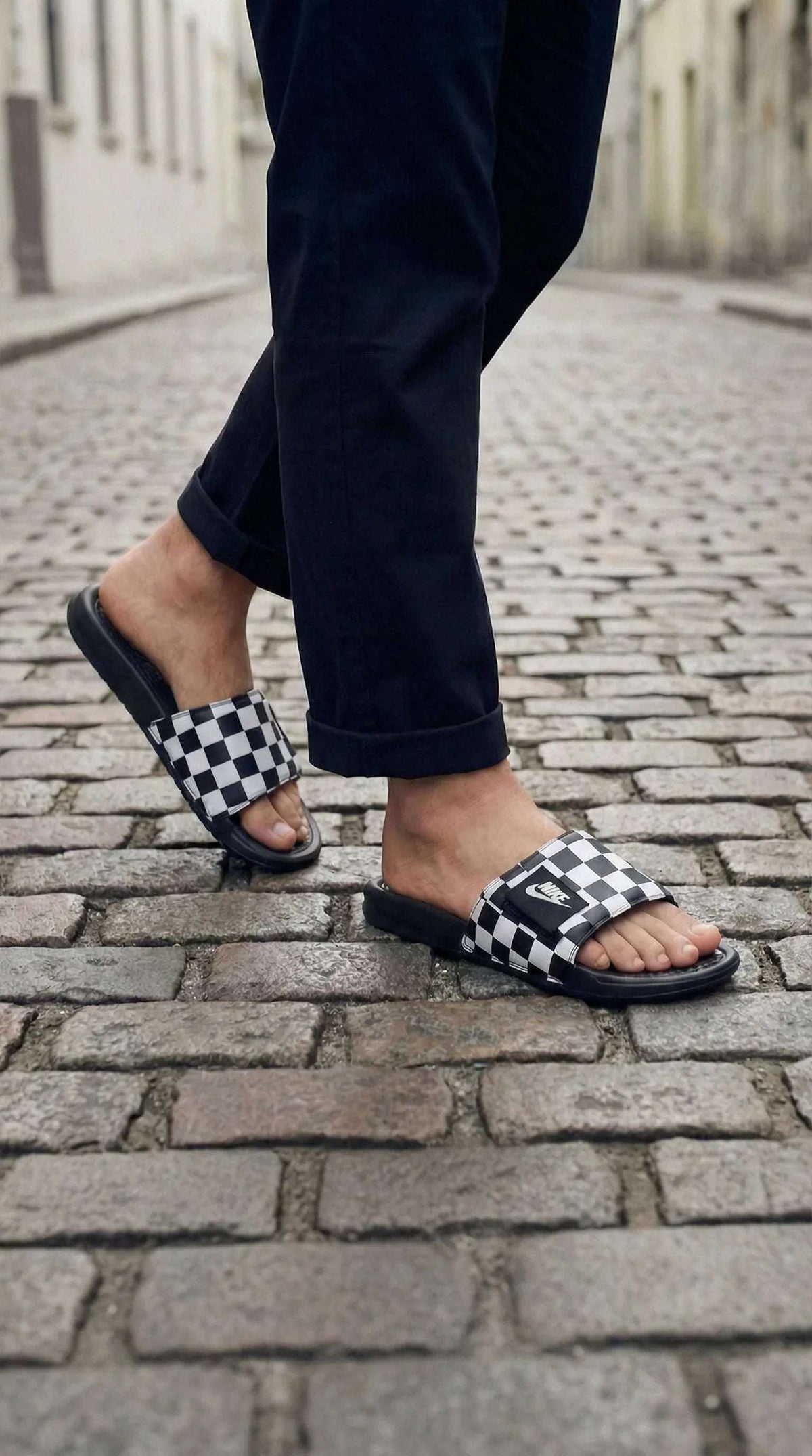 Nike Victoria Slides - Eaze